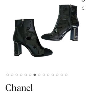 Chanel Black Patent Leather Heels 41EU